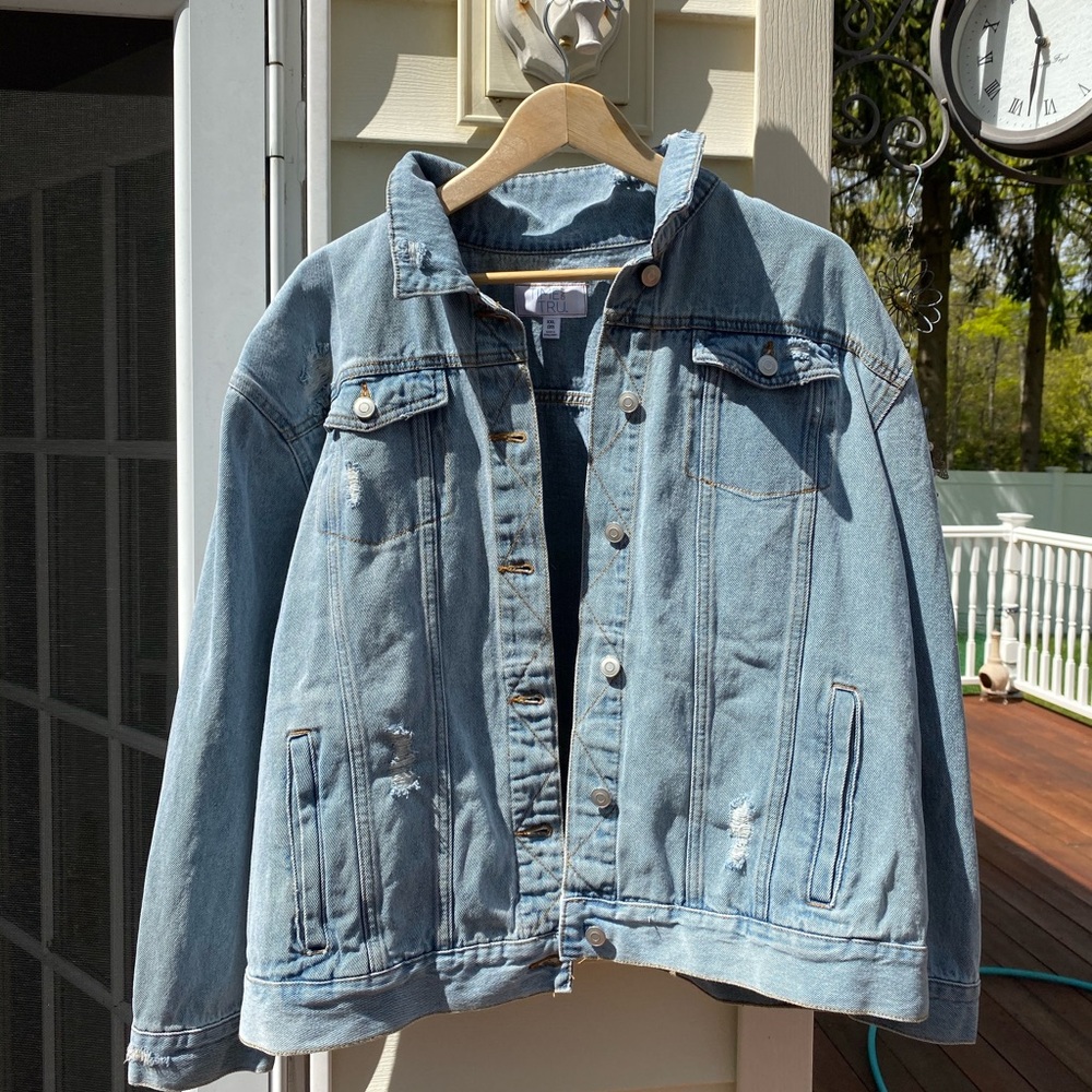 Time and tru denim jack size 20